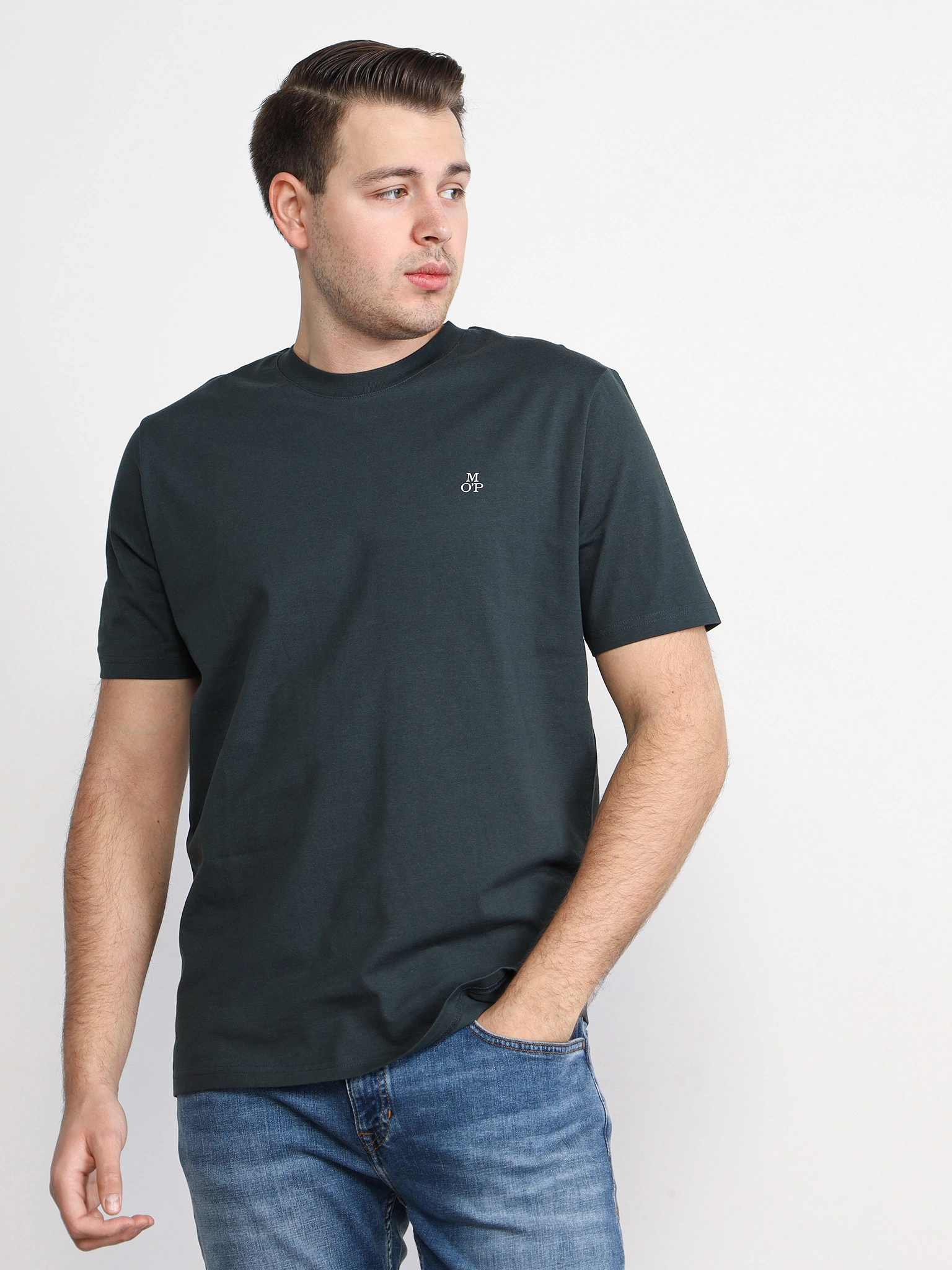 Футболка темно-зеленого цвета из хлопка